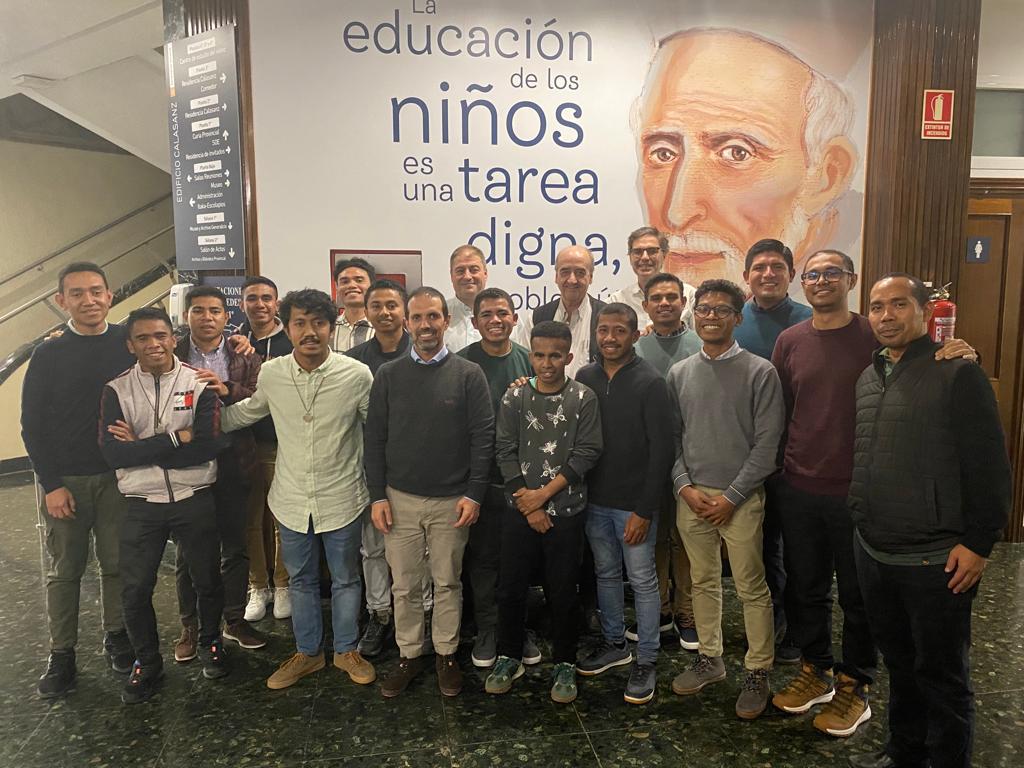 Visita canónica sectorializada del Padre General